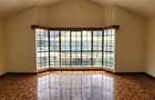 5 Bed Townhouse with En Suite in Westlands Area - 7