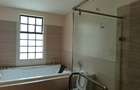 4 Bed Townhouse with En Suite in Kitisuru - 15