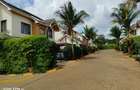 4 Bed Townhouse with En Suite at Off Kiambu Road - 2