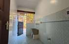 5 Bed House with En Suite in Runda - 10