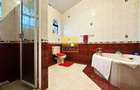 5 Bed Townhouse in Westlands Area - 12