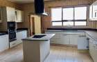 3 Bed Apartment with En Suite in Kilimani - 4