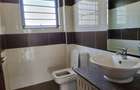 2 Bed Apartment with En Suite in Rhapta Road - 9