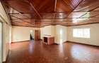 5 Bed House with En Suite in Lavington - 2