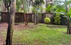 5 Bed Villa with En Suite in Lavington - 14