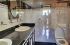 6 Bed House with En Suite in Gigiri - 6
