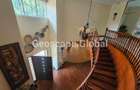 5 Bed House with En Suite in Spring Valley - 3