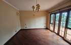 4 Bed House with En Suite at Windsor - 13