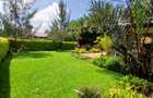 3 Bed House with En Suite in Nyari - 1