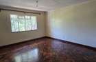 4 Bed Townhouse with En Suite in Lavington - 8