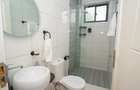 Serviced 2 Bed Apartment with En Suite at 1St Avanue - 12