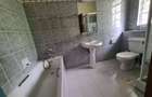 2 Bed Apartment with En Suite in Muthaiga - 11