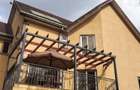 5 Bed Townhouse with En Suite in Spring Valley - 1