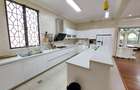 5 Bed Villa with En Suite in Gigiri - 9