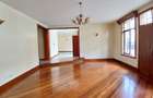 5 Bed Townhouse with En Suite at Lavington Green - 3
