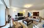 3 Bed Apartment with En Suite in Parklands - 2