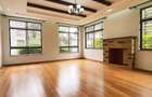 5 Bed Townhouse with En Suite in Lavington - 2