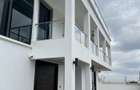 4 Bed Villa with En Suite at Kerarapon Drive - 14