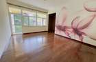 5 Bed House with En Suite at Mimosa Drive - 23