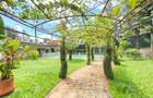 4 Bed House with En Suite at Old Runda. - 4