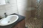 5 Bed Townhouse with En Suite at Westlands - 15