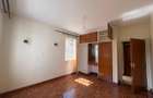 4 Bed House with En Suite in Runda - 6