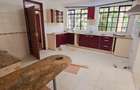 5 Bed Townhouse with En Suite in Lavington - 15