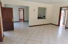 6 Bed House with En Suite in Nyari - 7