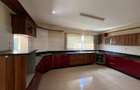 5 Bed Townhouse with En Suite in Westlands Area - 5