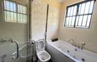 4 Bed Townhouse with En Suite at Muthangari Road - 10