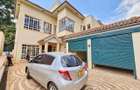 4 Bed Townhouse with En Suite in Kyuna - 1