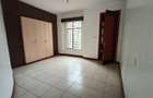 3 Bed Apartment with En Suite at Parklands - 12