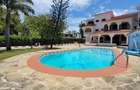 5 Bed Townhouse with En Suite at Mt Kenya - 1