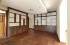 5 Bed Villa with En Suite in Lavington - 1