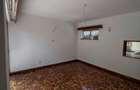 4 Bed Townhouse with En Suite at James Gichuru - 11