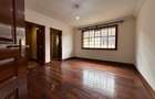 5 Bed Villa with En Suite at Lavington - 12