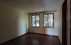 3 Bed Apartment with En Suite in Parklands - 18
