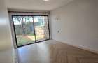 5 Bed House with En Suite at Lavington Green - 9