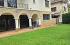 5 Bed Townhouse with En Suite at Lavington Off Convent Drive - 8