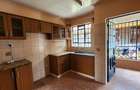 3 Bed Apartment with En Suite at - 4