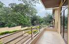 5 Bed Townhouse with En Suite at Lavington Green - 10