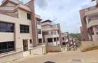 5 Bed Townhouse with En Suite at Off James Gichuru - 21