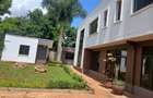 5 Bed House with En Suite in Runda - 2