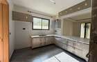 6 Bed Villa with En Suite in Lavington - 3