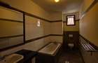 3 Bed Apartment with En Suite at Riverside Drive - 12