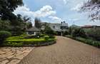 5 Bed Townhouse with En Suite at Kitisuru Road - 3