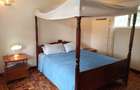 Serviced 1 Bed Apartment with En Suite at United Nations Crescent - 11