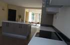 5 Bed Townhouse with En Suite in Karen - 10