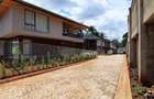 5 Bed Townhouse with En Suite in Lavington - 1