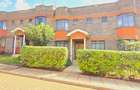 4 Bed Townhouse with En Suite at Off Convent Drive - 5